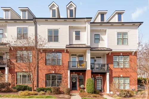 541 Griffith Village Ln, Davidson, NC, 28036-8119 | Card Image