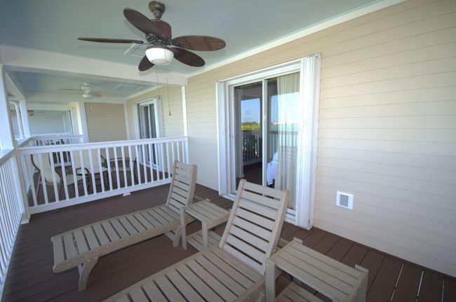 Primary Balcony | Image 36