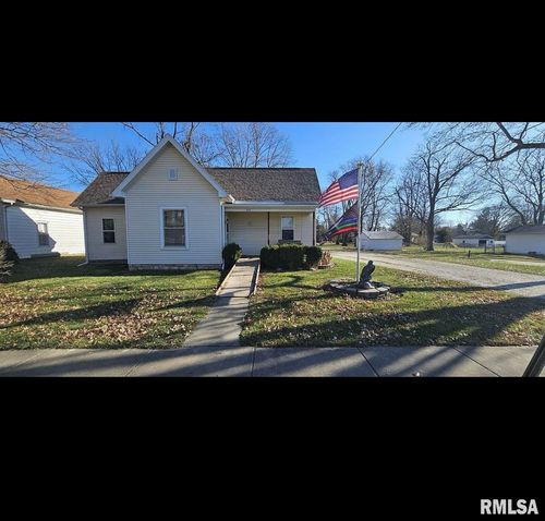 207 East Street, Franklin, IL, 62638 | Card Image