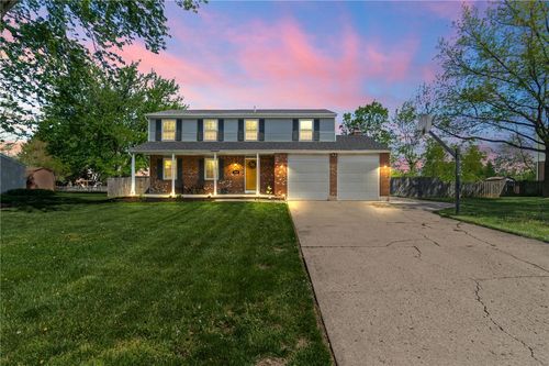 2460 Kewanna Ln, Beavercreek, OH, 45434-6920 | Card Image