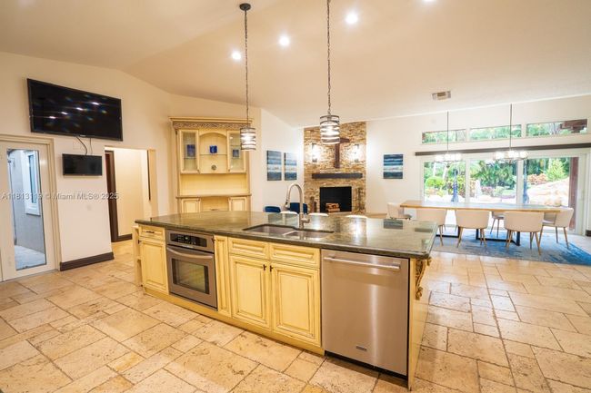 5954 74 Th Ter, House other with 5 bedrooms, 5 bathrooms and null parking in Parkland FL | Image 16