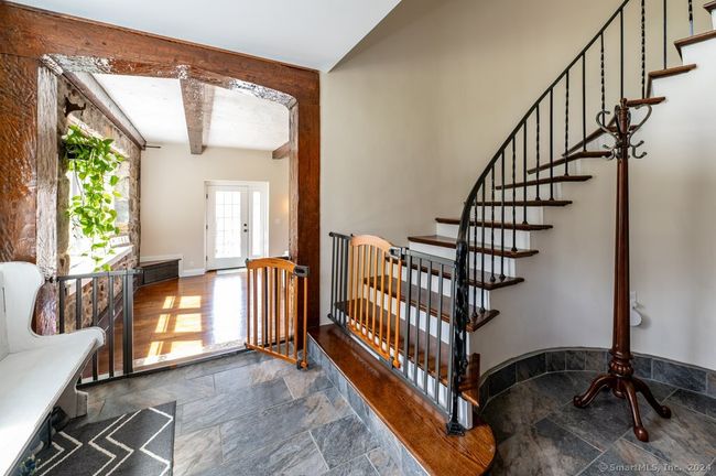 86 Chestnut Tree Hill Road Ext, House other with 3 bedrooms, 4 bathrooms and null parking in Oxford CT | Image 10