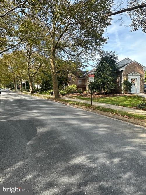 71-71 Cedar Ave, HERSHEY, PA, 17033-1419 | Card Image