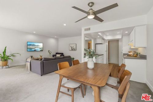 unit-327-5870 Green Valley Cir, Culver City, CA, 90230-6918 | Card Image