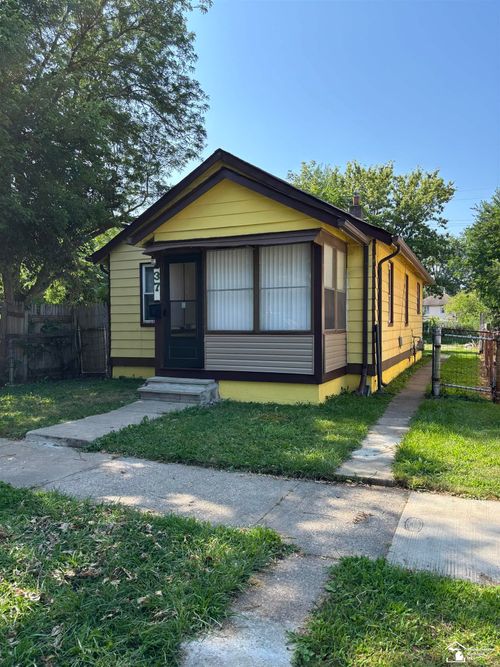 37 Ruth St, Ecorse, MI, 48229-1847 | Card Image