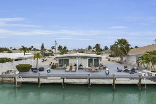 281 & 291 10th St, Key Colony Beach, FL, 33051 | Card Image