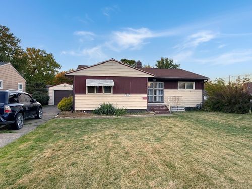 958 36th St, Erie, PA, 16504-1802 | Card Image