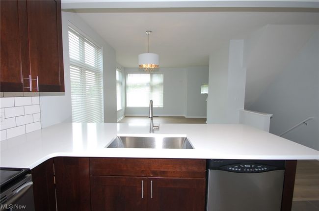 A7302 - 7302 Battery Park Blvd, Condo with 2 bedrooms, 2 bathrooms and null parking in Cleveland OH | Image 9
