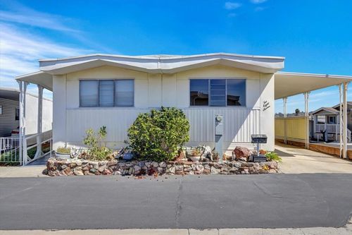 287 Robin Lane, Oceanside, CA, 92057 | Card Image