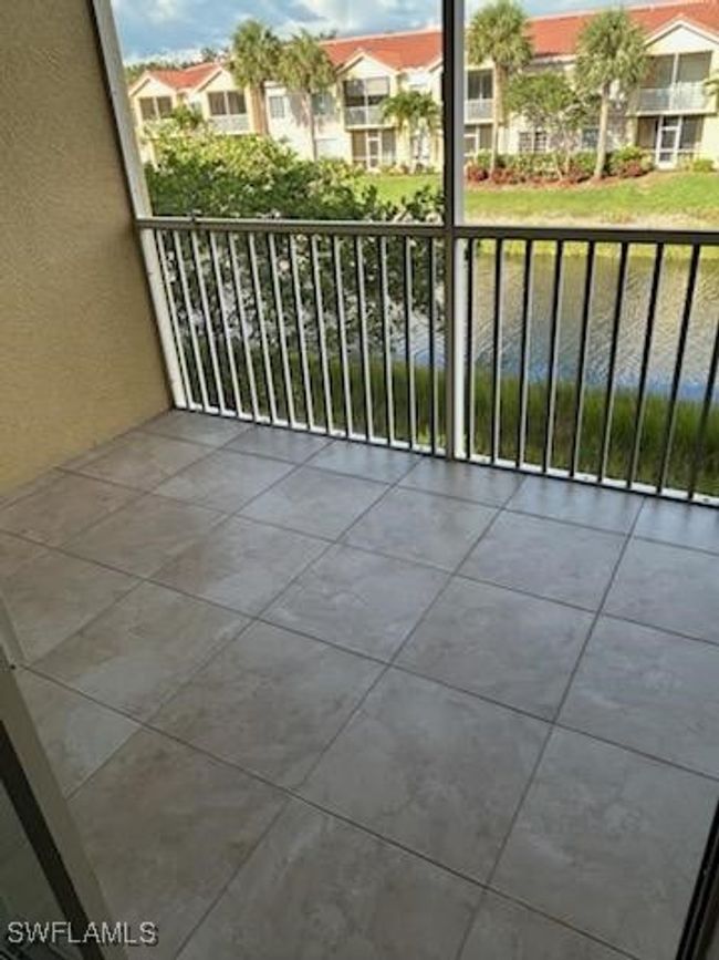 UNIT-205 - 20341 Estero Gardens Cir, Condo with 2 bedrooms, 2 bathrooms and null parking in ESTERO FL | Image 15