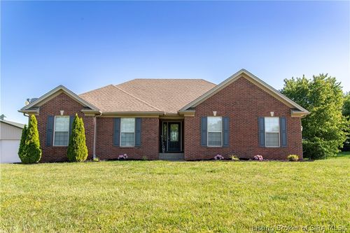 6930 Geswein Rd, Lanesville, IN, 47136-9516 | Card Image