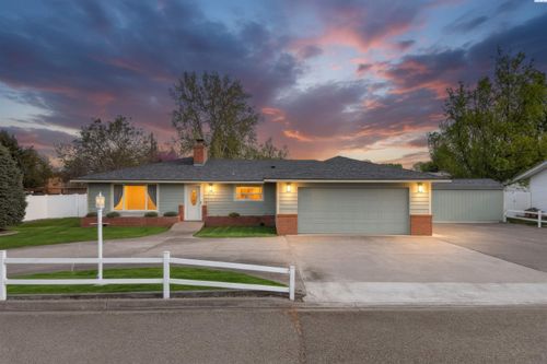 4313 W Agate St, Pasco, WA, 99301-2707 | Card Image