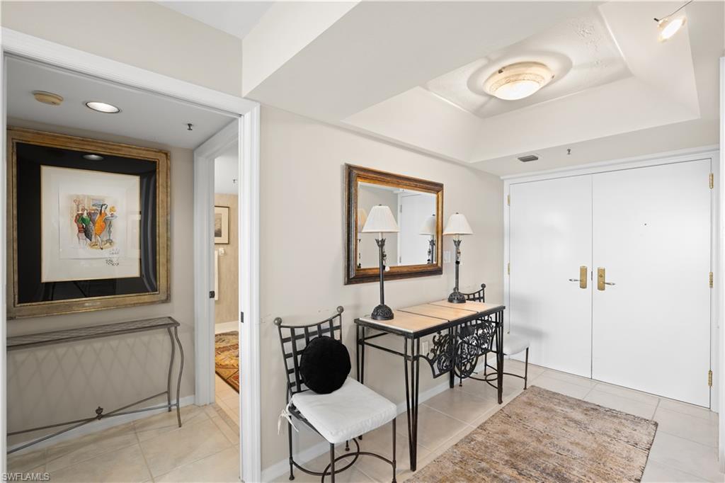 Residential in NAPLES 3