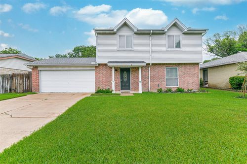 207 Woodvale Dr, League City, TX, 77573-1646 | Card Image