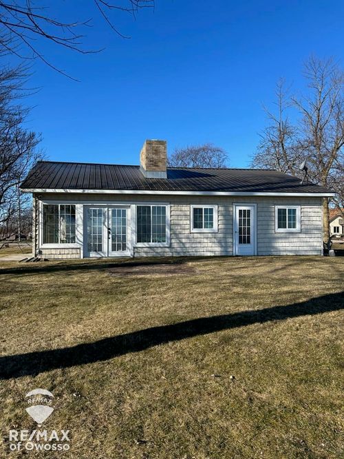 5816 Avalon Dr, Pinconning, MI, 48650-8410 | Card Image
