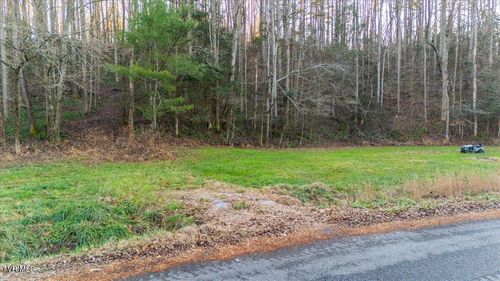 875 Frank Roberts Rd, Afton, TN, 37616-6821 | Card Image
