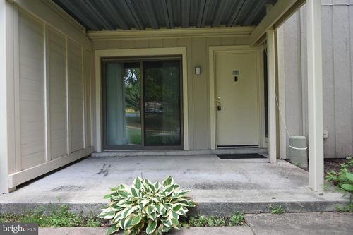 5765i-5765 Rexford Ct, SPRINGFIELD, VA, 22152-1059 | Card Image