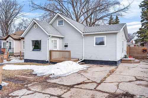 316 Crawford Avenue E, Melfort, SK, S0E1A0 | Card Image