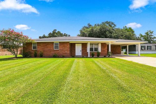 23081 S Rosary St, Vacherie, LA, 70090-4302 | Card Image