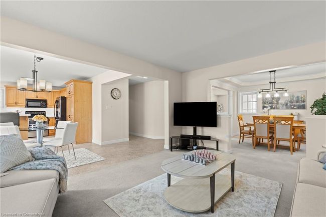 2409 Norland Dr, House other with 4 bedrooms, 4 bathrooms and 4 parking in Burlington ON | Image 13