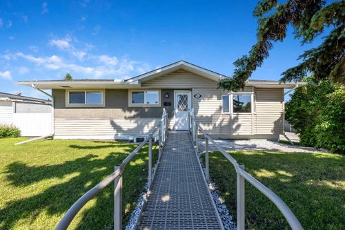 629 Agate Crescent Se, Calgary, AB, T2J0Z4 | Card Image