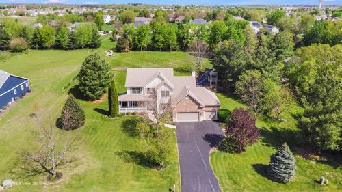 12395 Woodview St, Plano, IL, 60545-9806 | Card Image