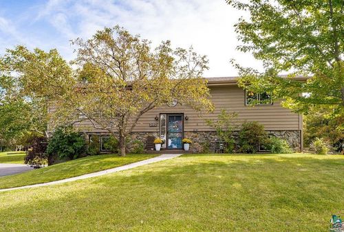 2102 N Robin Ave, Duluth, MN, 55811 | Card Image