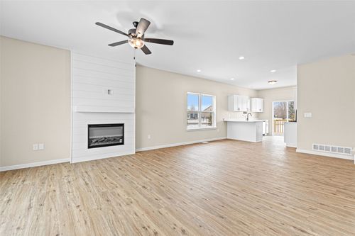 1230 Priscilla Ct, North Liberty, IA, 52317-9841 | Card Image