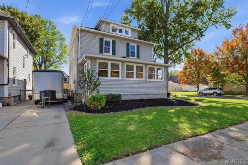 369 Stanley St, North Tonawanda, NY, 14120-7012 | Card Image