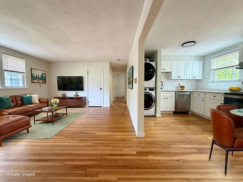 2-507 Main St, Walpole, MA, 02081-3728 | Card Image