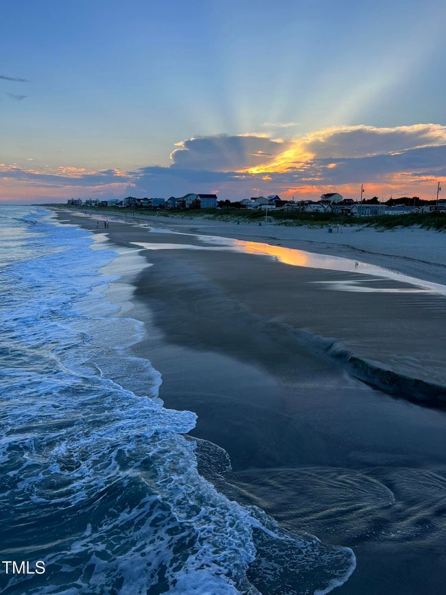 Emerald Isle Sunset | Image 24