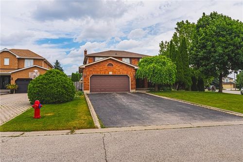 185 Comfort Crt, Mount Hope, ON, L0R1W0 | Card Image