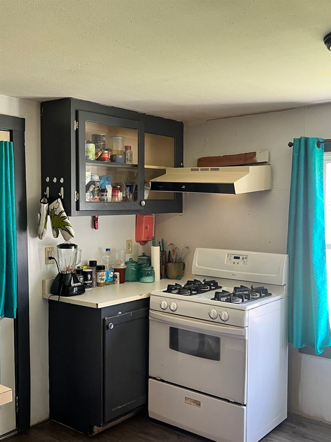 715 S Main St, House other with 3 bedrooms, 1 bathrooms and null parking in Newport NH | Image 7