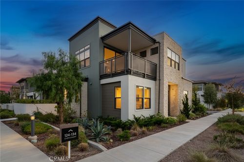 124 Chant, Irvine, CA, 92618-1427 | Card Image