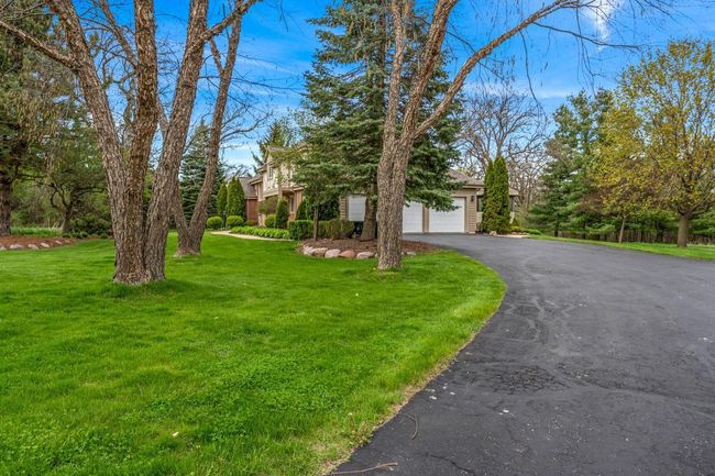 W343S9320 Jericho Drive, House other with 4 bedrooms, 3 bathrooms and null parking in Eagle WI | Image 44