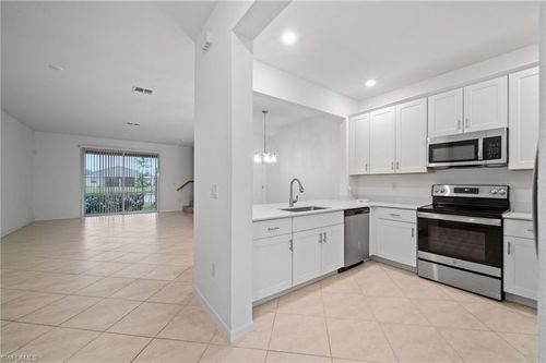 2878 Blossom Way, NAPLES, FL, 34120-5686 | Card Image