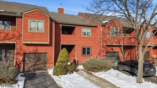 504 Clark Cir, Flemington, NJ, 08822-1749 | Card Image