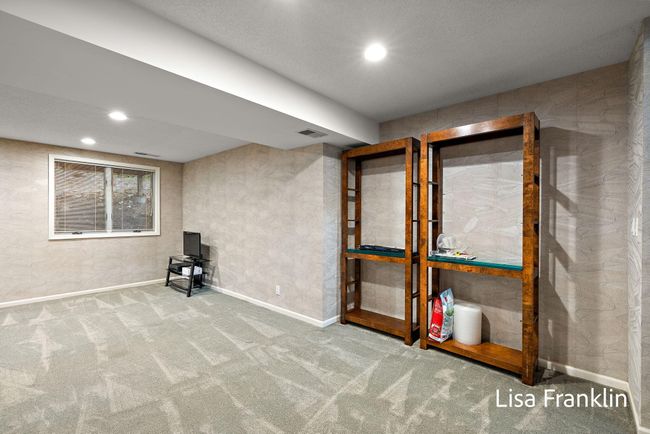 LL Rec room | Image 41