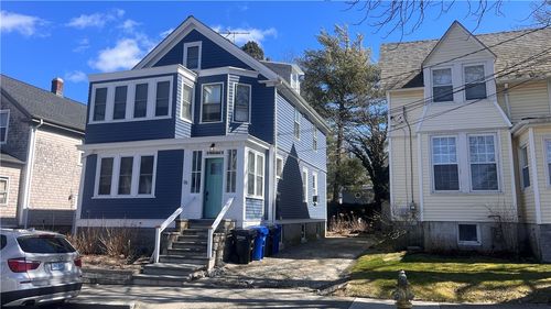 2-16 Vaughan Ave, Newport, RI, 02840-6404 | Card Image