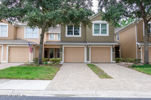 24c-8711 Little Swift Cir, Jacksonville, FL, 32256-9646 | Card Image