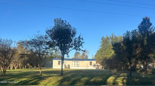 3292 Sargett Brown Rd, Deep Run, NC, 28525-9663 | Card Image