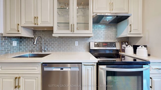 812 - 7890 Bathurst St, Condo with 1 bedrooms, 1 bathrooms and 1 parking in Thornhill ON | Image 23
