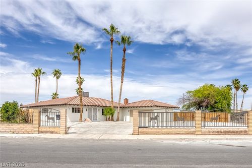 1486 Rawhide St, Las Vegas, NV, 89119-2635 | Card Image