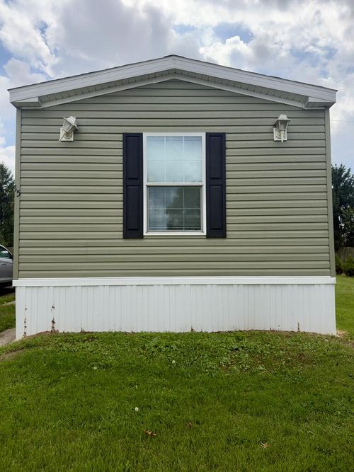 15 Tomahawk Cir, Chillicothe, OH, 45601-1837 | Card Image