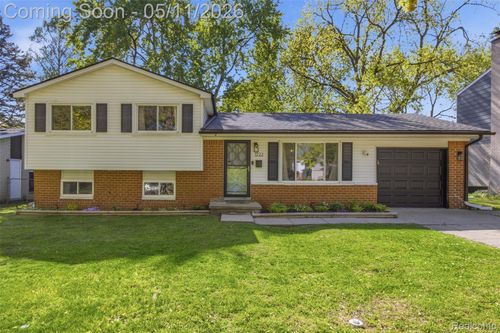 1722 Stephens Dr, Ypsilanti, MI, 48198-3205 | Card Image