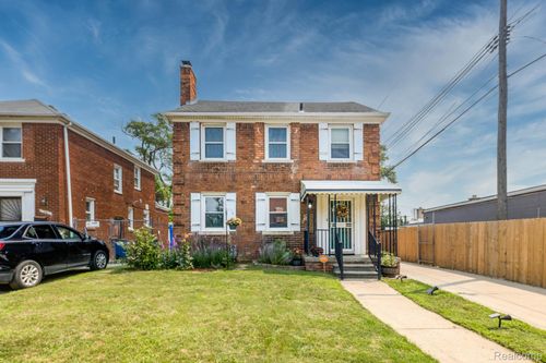 17126 Woodingham Dr, Detroit, MI, 48221-2533 | Card Image