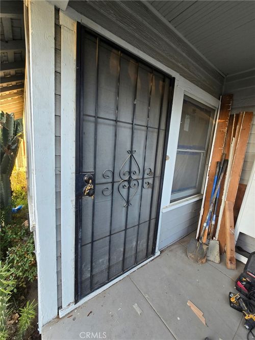 154 N 1st St, Banning, CA, 92220 | Card Image
