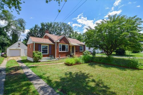 2527 Averett St Nw, Roanoke, VA, 24012-4235 | Card Image