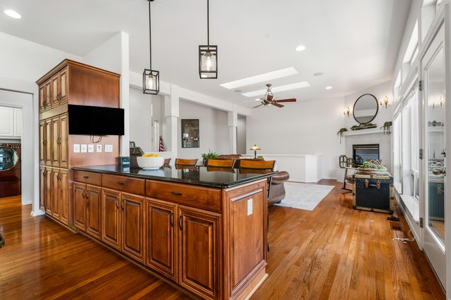 21-Kitchen | Image 14