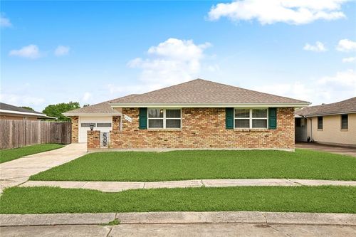 6505 Carmen St, Metairie, LA, 70003-4009 | Card Image